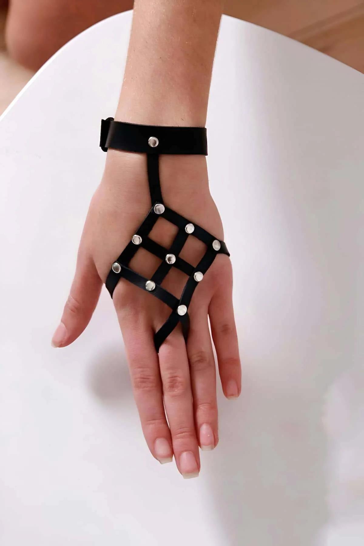 Studded Grid Hand Harness with Wrist Cuff