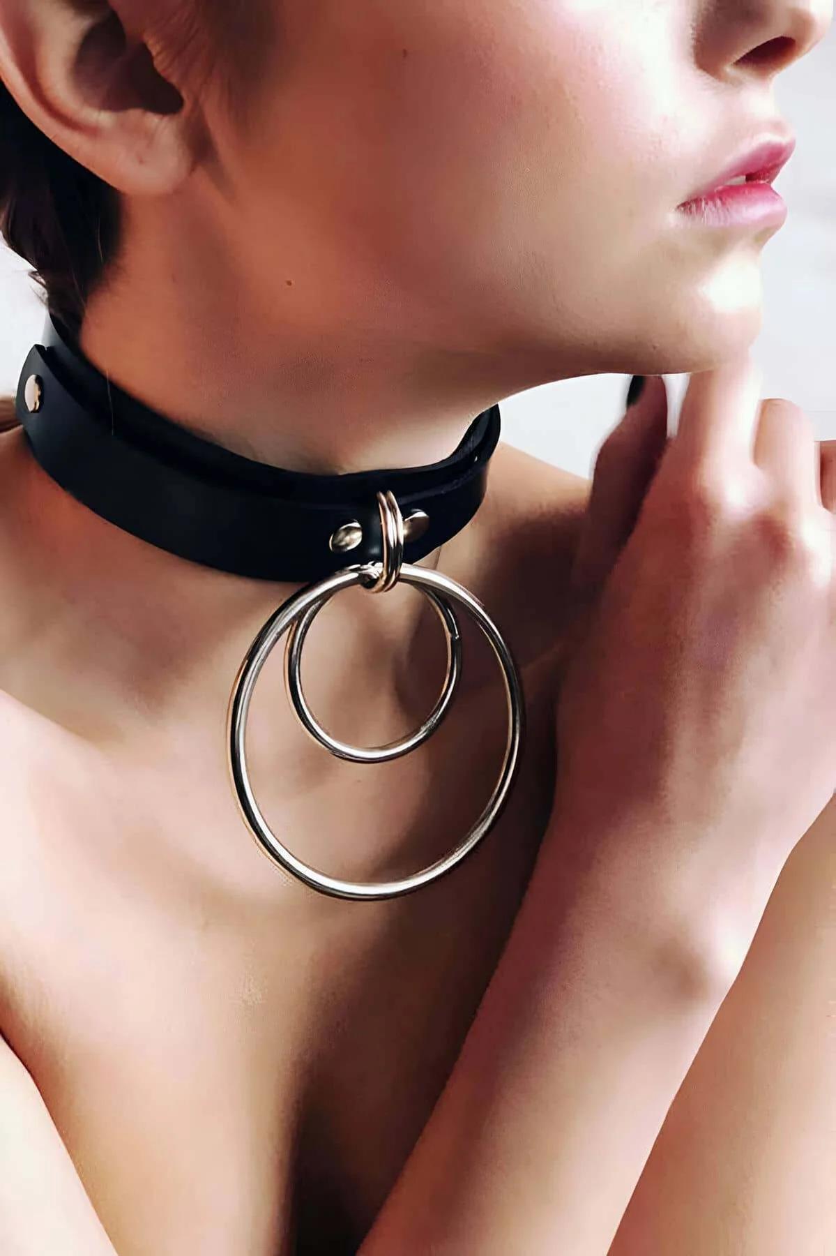 Faux Leather Choker Collar with Interlocking O-Rings