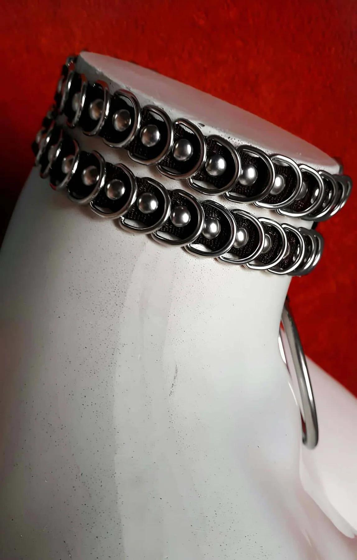 Two-Row Ring Choker with Front O-Ring Pendant