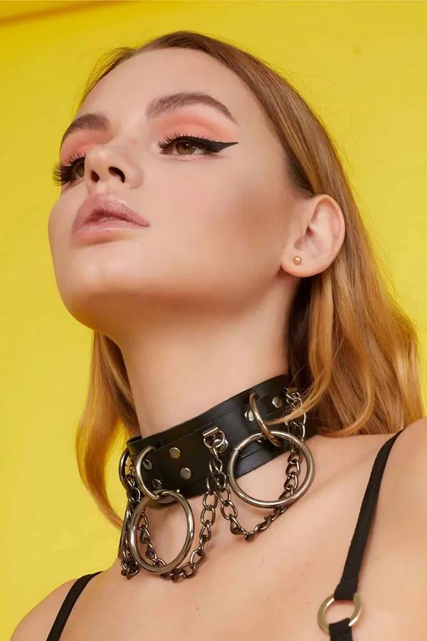 Wide Faux Leather Choker with O-Rings & Chains
