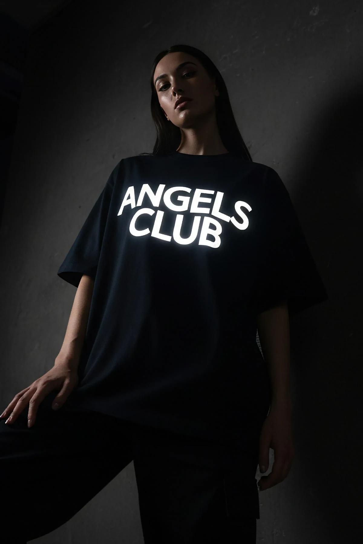 black oversized t-shirt men reflective Angels Club chest print glowing silver-white dropped shoulder boxy fit