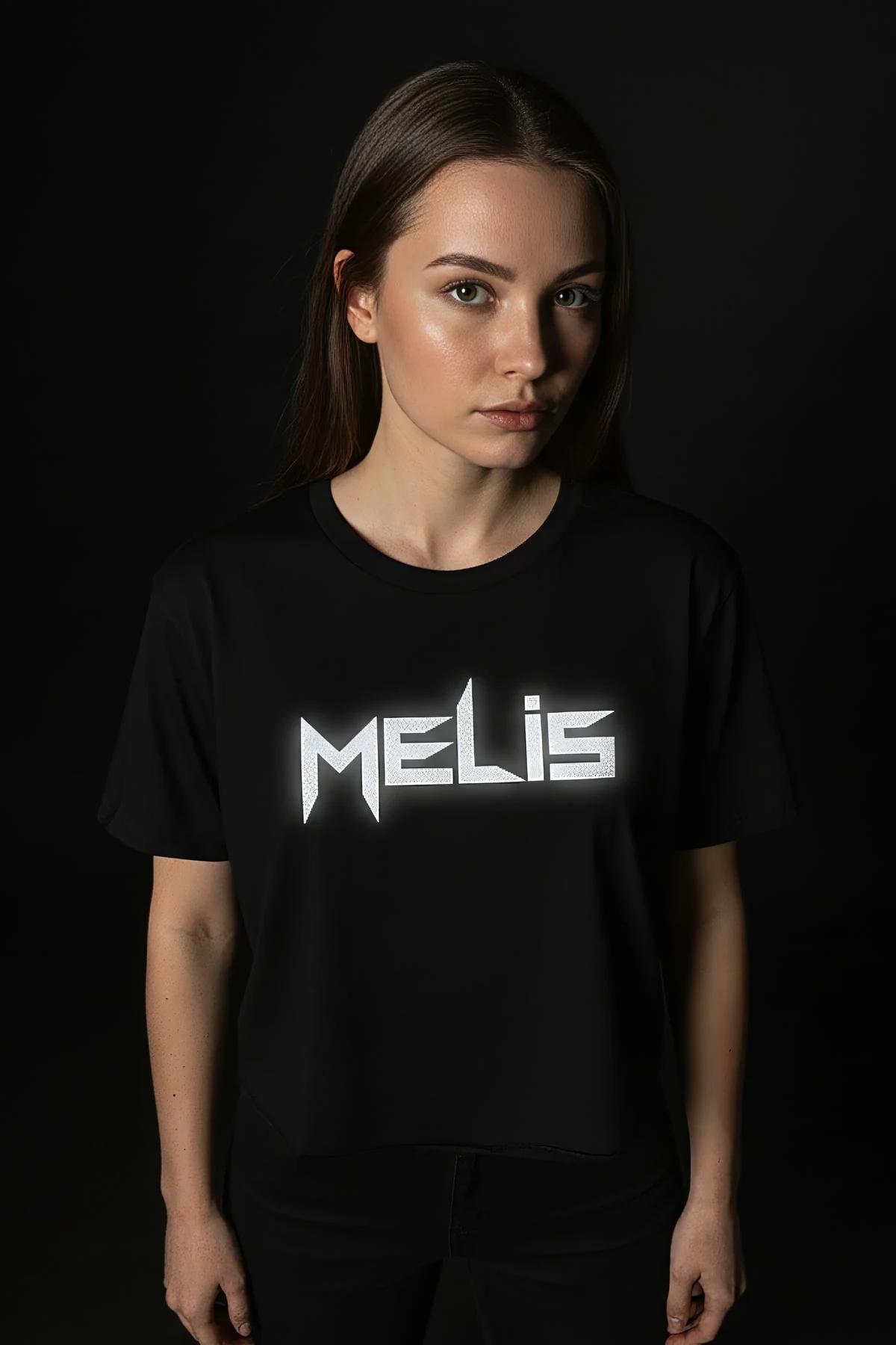 Cropped black jersey T-shirt with bold reflective lettering chest print