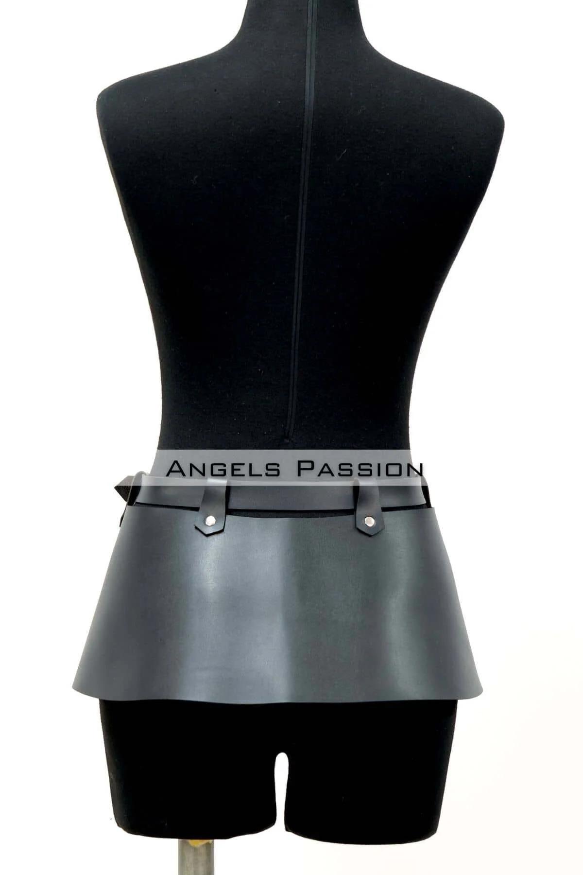 Faux Leather Waist Harness with Sculpted Hip Panels