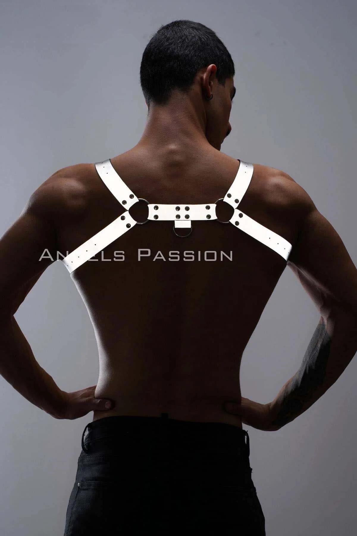 White Reflective Chest Harness with Dual O-Rings and Black Rivets