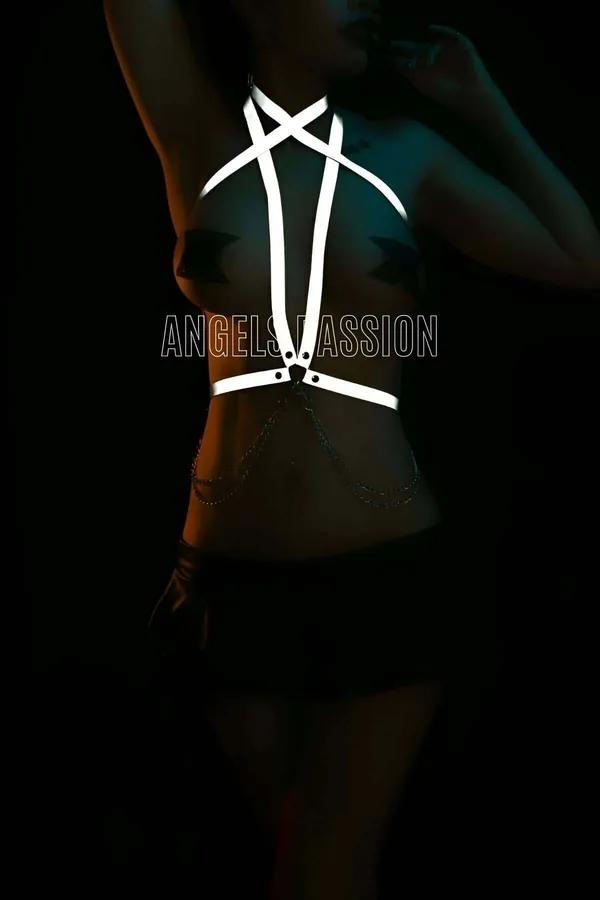 Reflective Strappy Body Harness with Chain