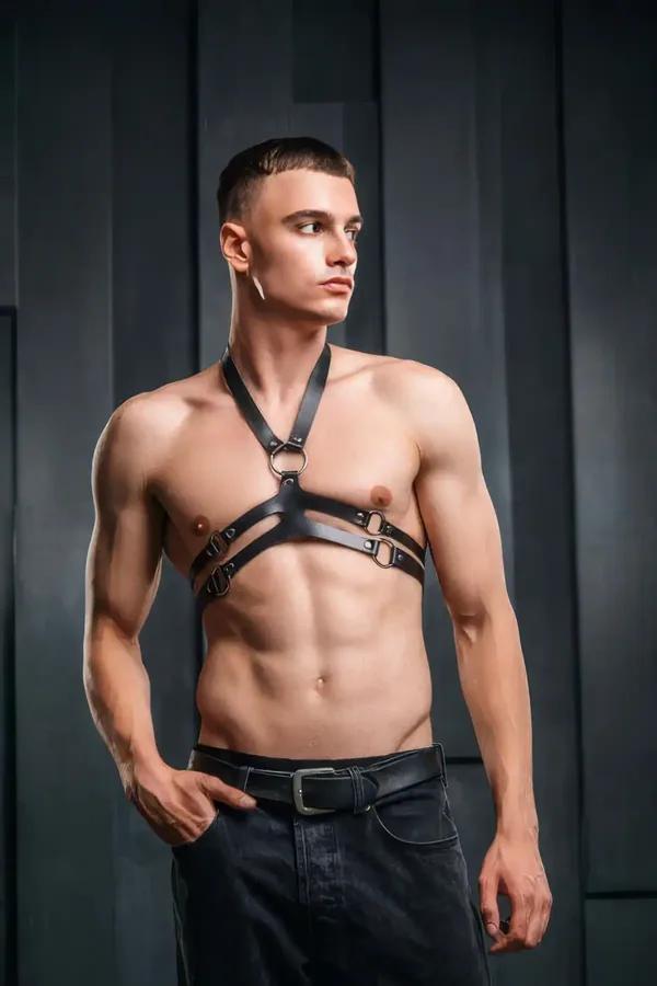 Strappy Chest Harness with O-Ring Detail