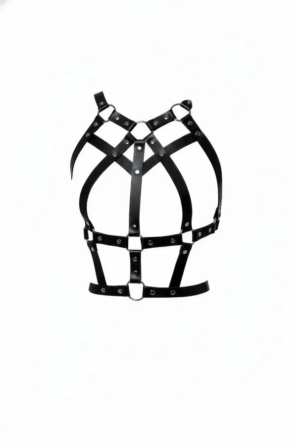 siyah vegan deri kafes vücut harness çoklu bant gümüş O-ring ve metal perçin detayı