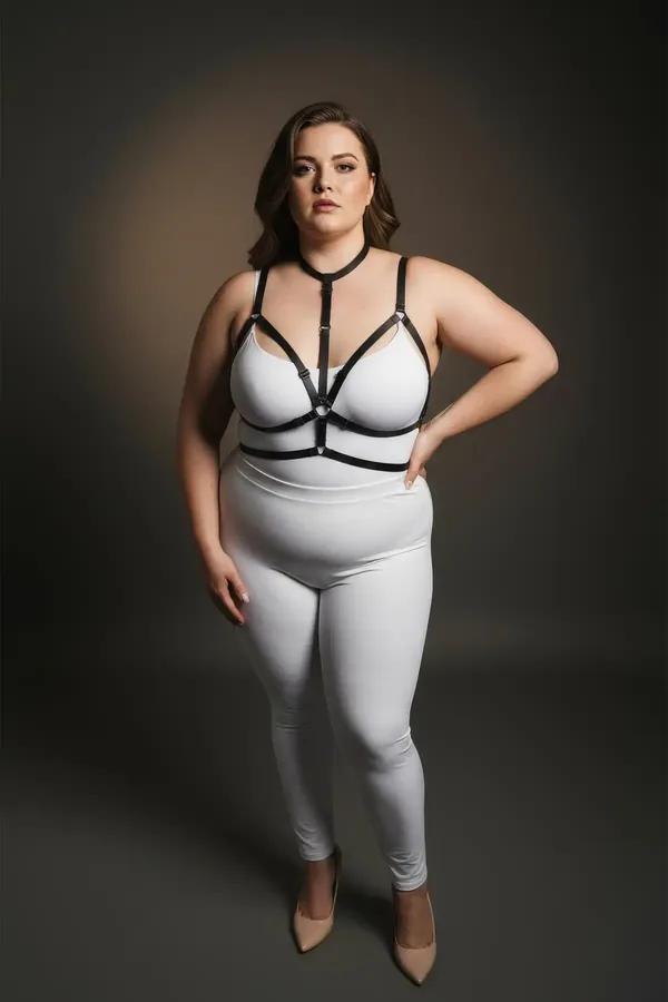 büyük beden siyah elastik harness takım O-halka choker detaylı kafes tasarım 44-54 beden