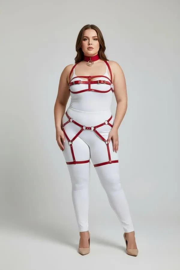 kırmızı deri görünümlü jartiyer harness büyük beden vücut kombini choker ve bacak bantları ile tam set