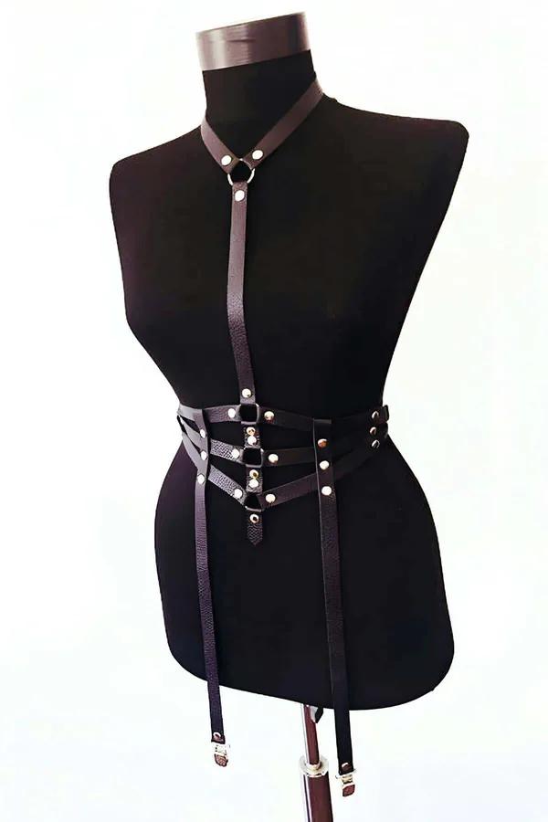 siyah suni deri body harness altın ton perçinli O-halka ve jartiyer askılı
