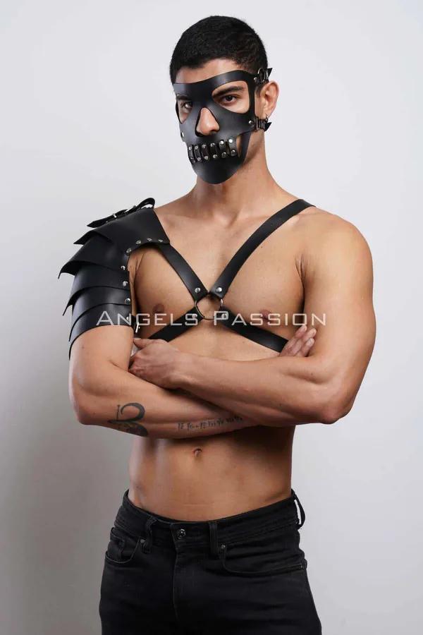 siyah vegan deri tek omuz barbar zırh ve rivet maskeli erkek cosplay harness takımı