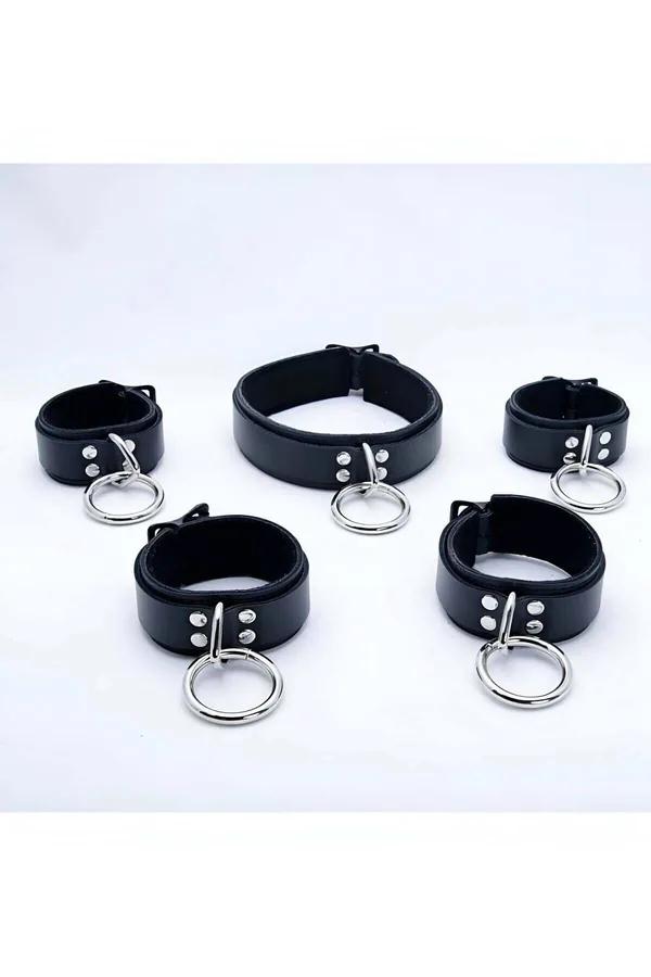 Siyah vegan deri erkek harness takımı 5 parça yaka bandı bilek ve ayak bileği kelepçeleri gümüş O-halka