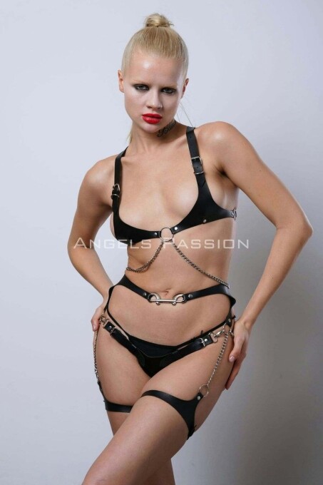 Stylish Chest and Leg Harness Set with Hook Detail - PNT1221 - 4
