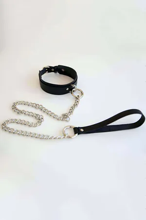Choker Collar - Faux Leather Chain Accessory for Women