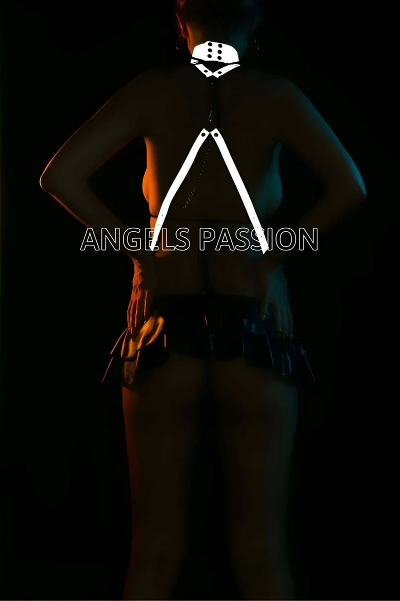 Women's Reflective Festival Harness with