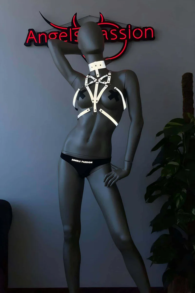 Reflective Body Harness Set for Women - Dazzling Festival Style
