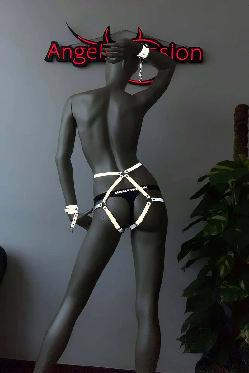 Reflective Harness for Women – Adjustable Body Thigh Garter Set