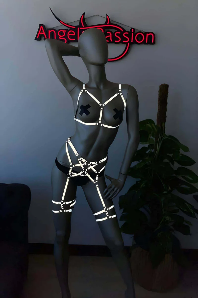 Reflective Harness Garter Set – White Luminous Full Body Style