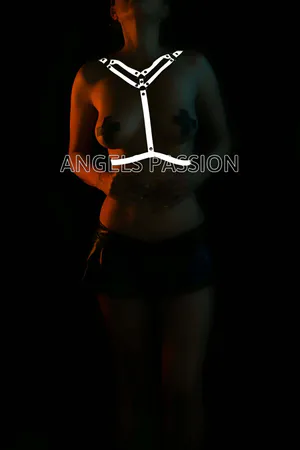 Reflective Body Harness for Women – Dazzling Festival & Clubwear