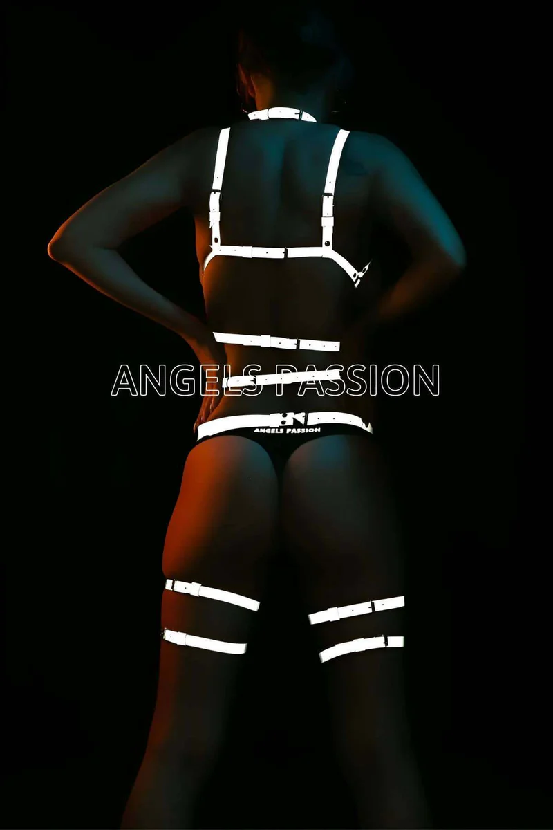 Reflective Harness Set for Women - Full Body Rave & Festival Wear
