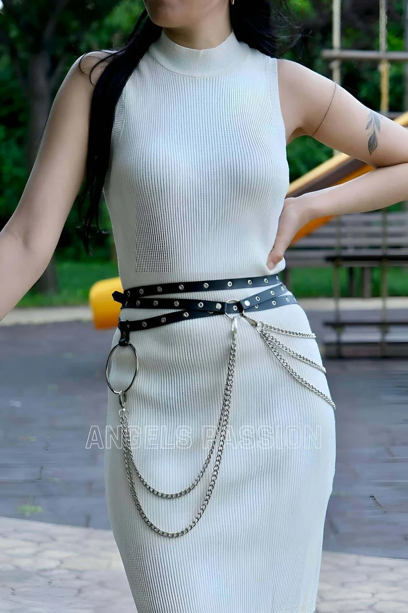 Women's Waist Harness Belt Styling Idea