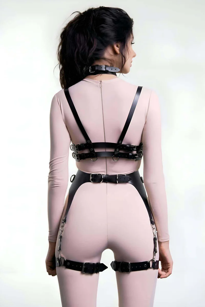 Ringed Open Chest Leather Garter Harness Set - APFT1231