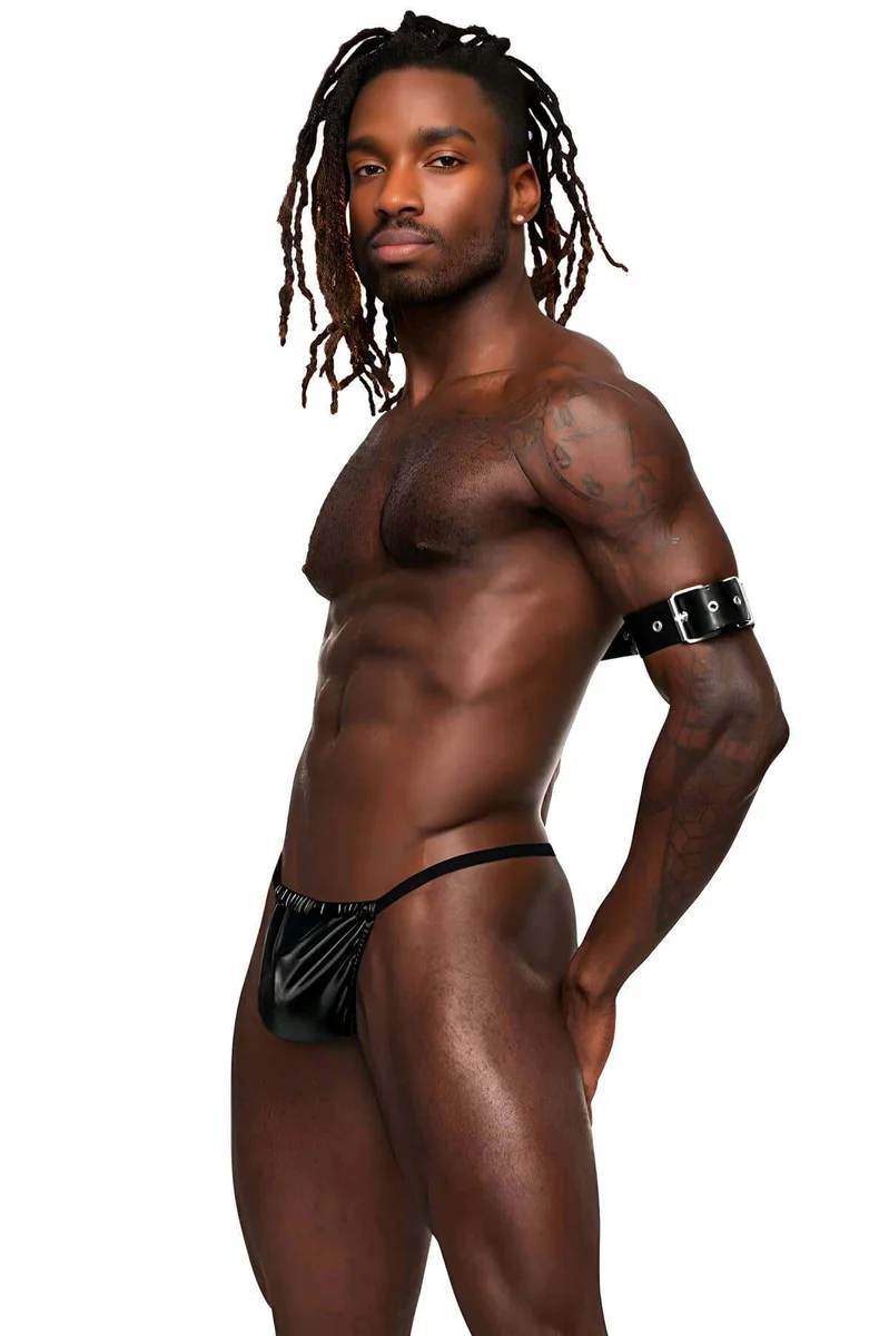 Black O-ring arm harness with adjustable buckle closure front view