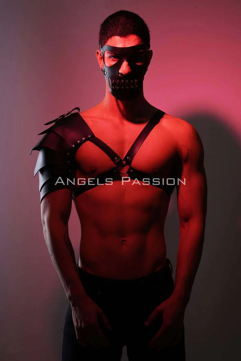 Edgy Shoulder Piece and Mask Set