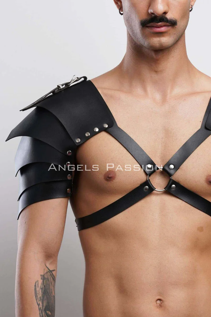 Men's festival outfit, black leather