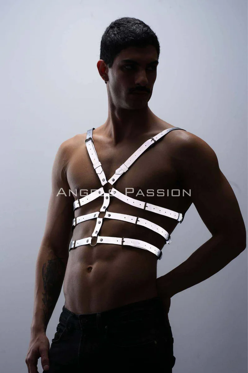 Reflective vegan leather harness close