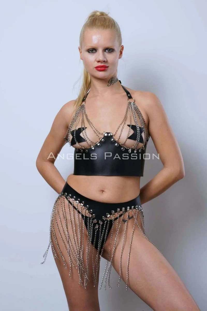 Black faux leather festival outfit with