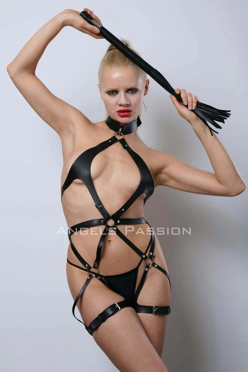 Black Vegan Leather Harness Close-Up Ch