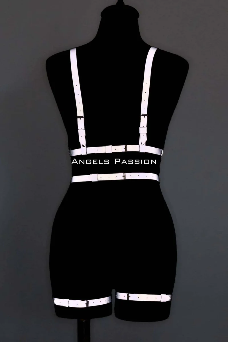 Reflective Full Body Harness for Women - Adjustable Strips
