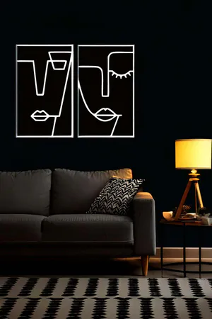 Cubic Abstract Face Paintings on Reflective Leather, Stylish Paintings Reflected in the Dark