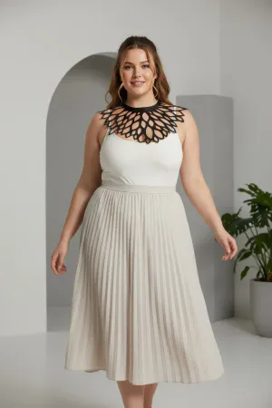 Large Size Black Women's Choker Laser Cut Aesthetic Combination Complement - APFT1407